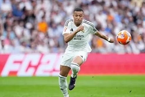 开局老詹要和我抱团-爱游戏体育