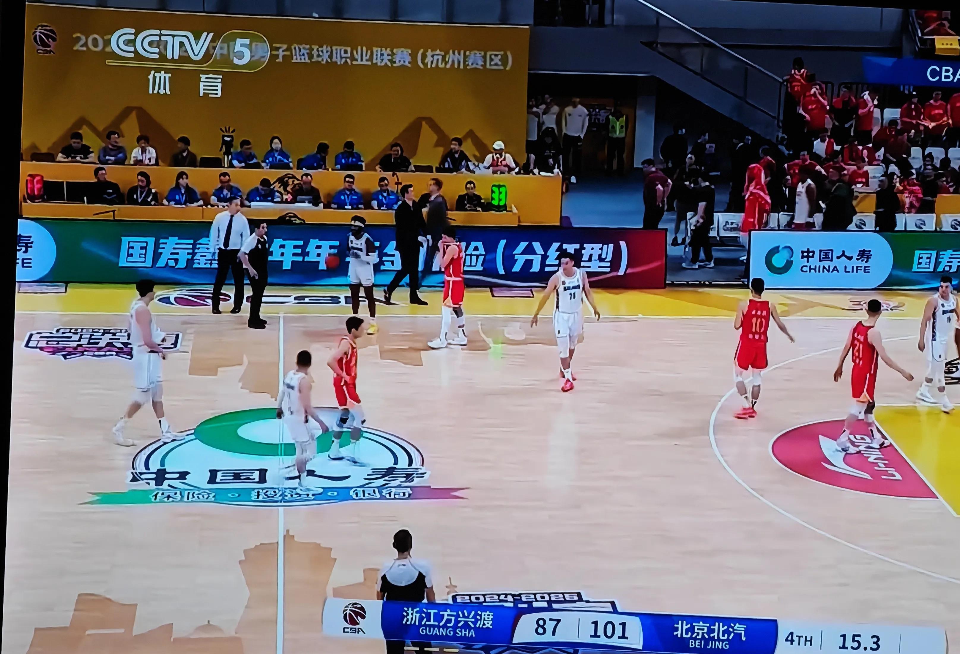 包含集结日CBA常规赛焦点战，芝加哥公牛远射贴柱，质疑声仍在，纪律约束更严格的词条-爱游戏体育