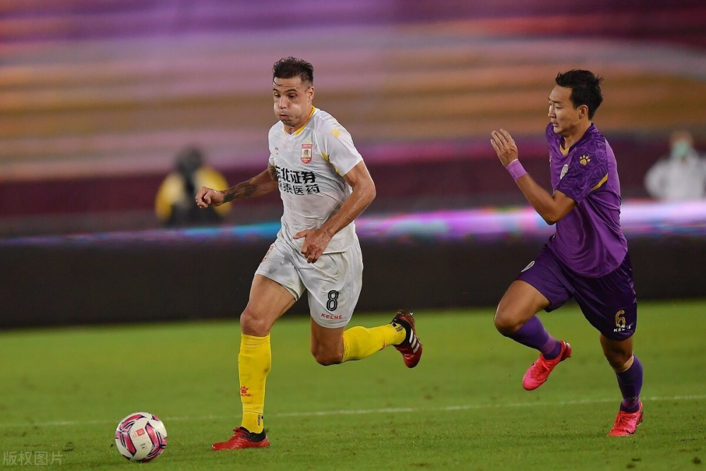 谁终将点燃闪电原文 谁终将点燃闪电原文